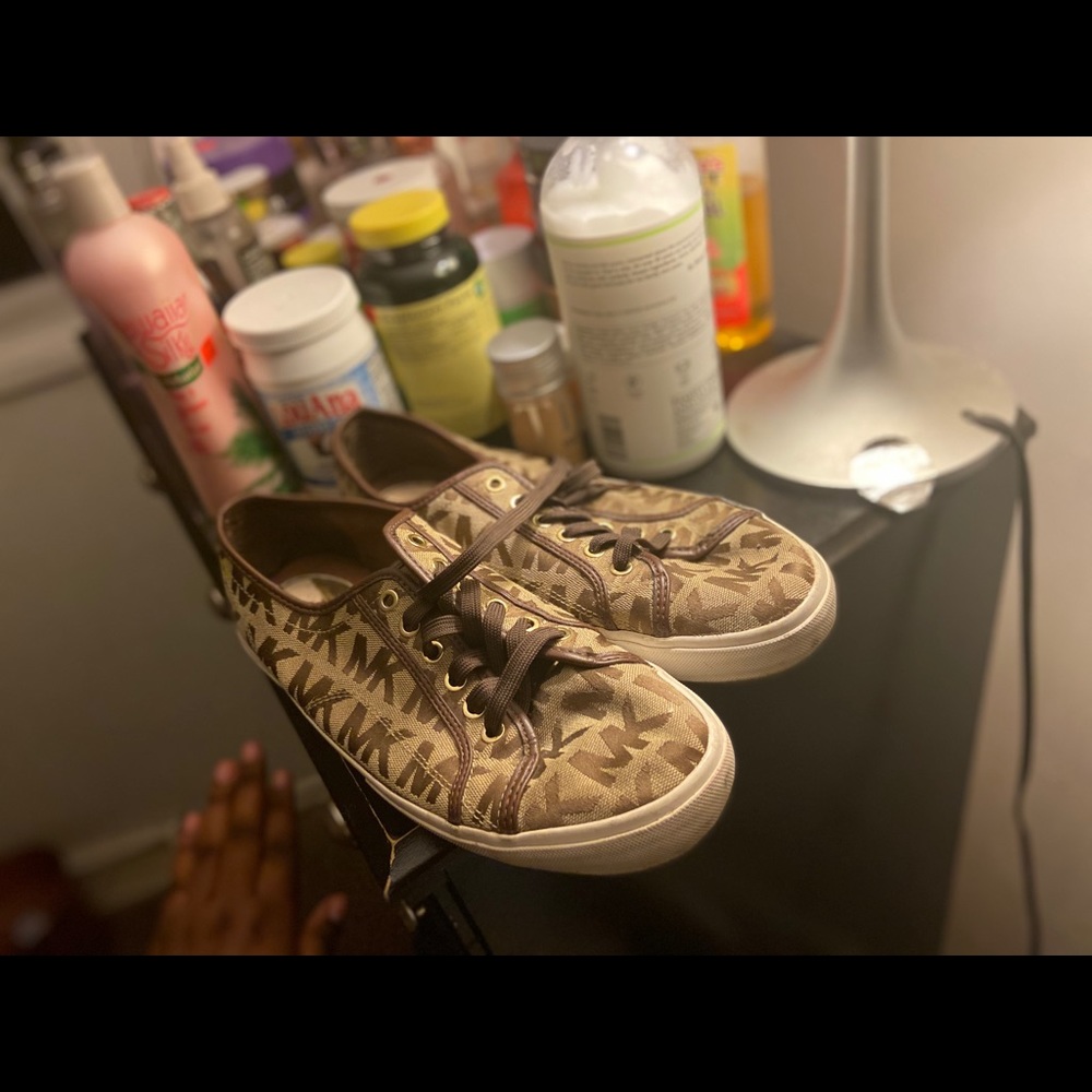 Micheal Kors Tennis Shoes